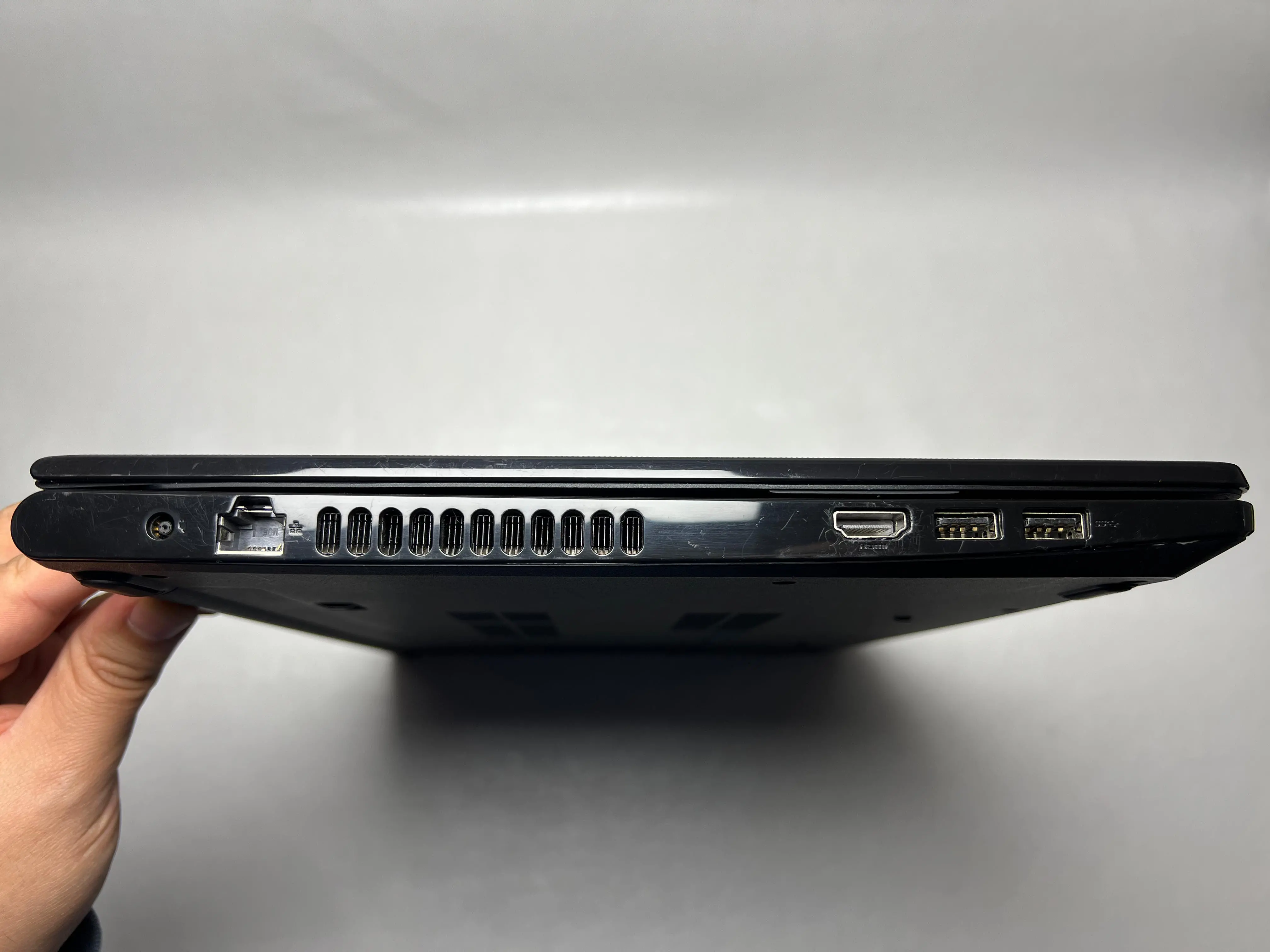 Dell Inspiron 15-3567 &mdash; şəkil 4