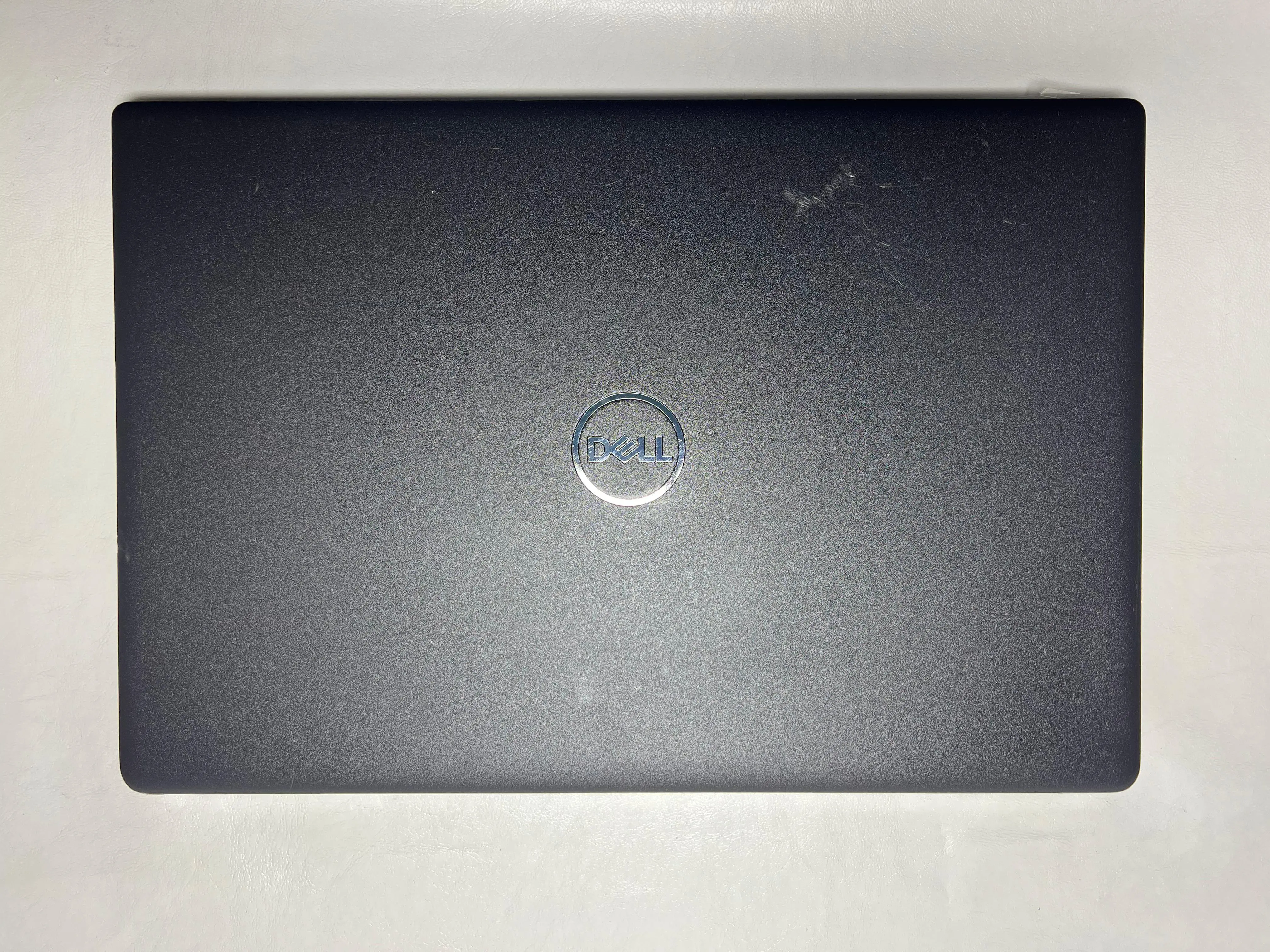 Dell Latitude 3510 — şəkil 1