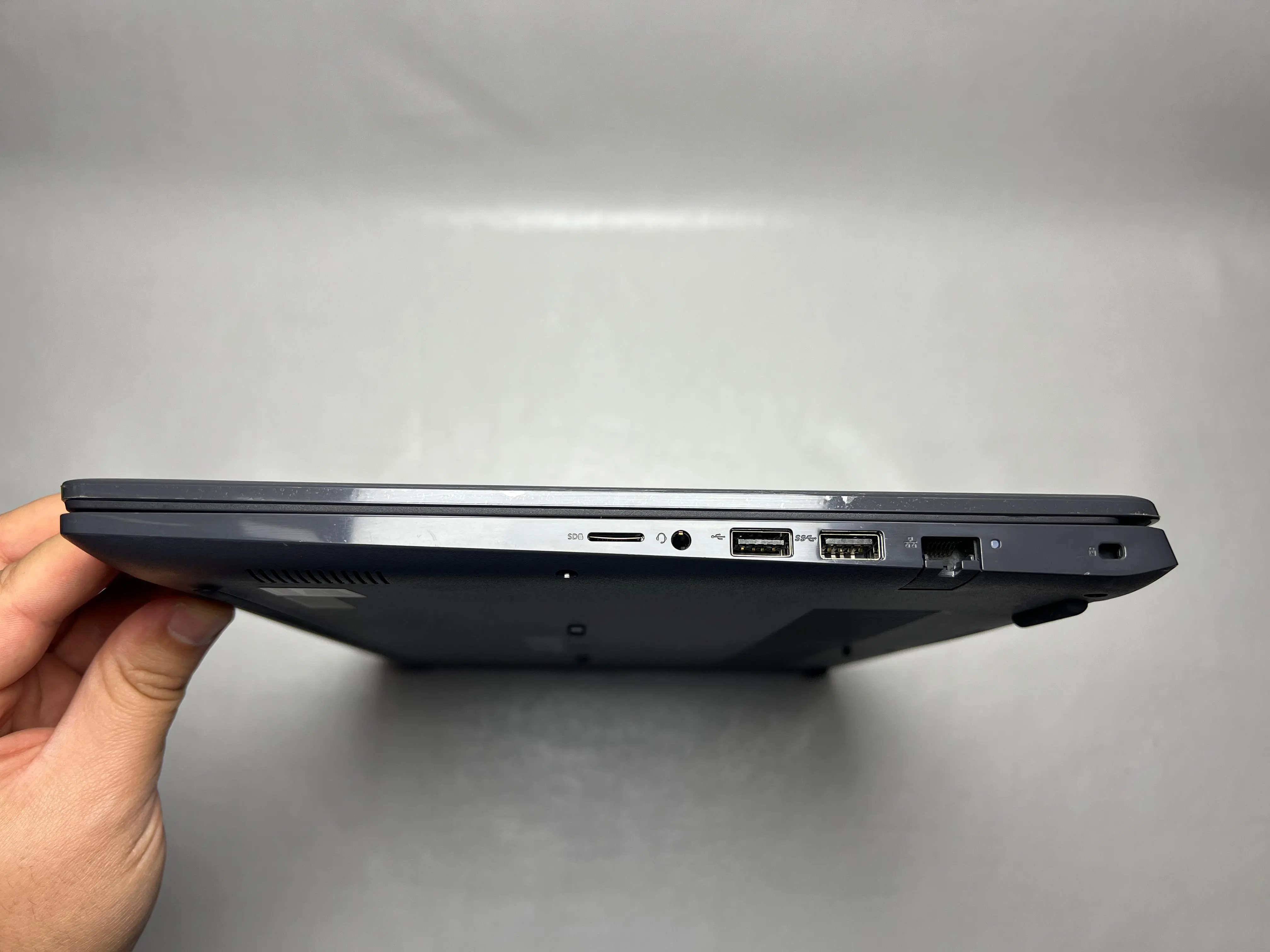 Dell Latitude 3510 — şəkil 3