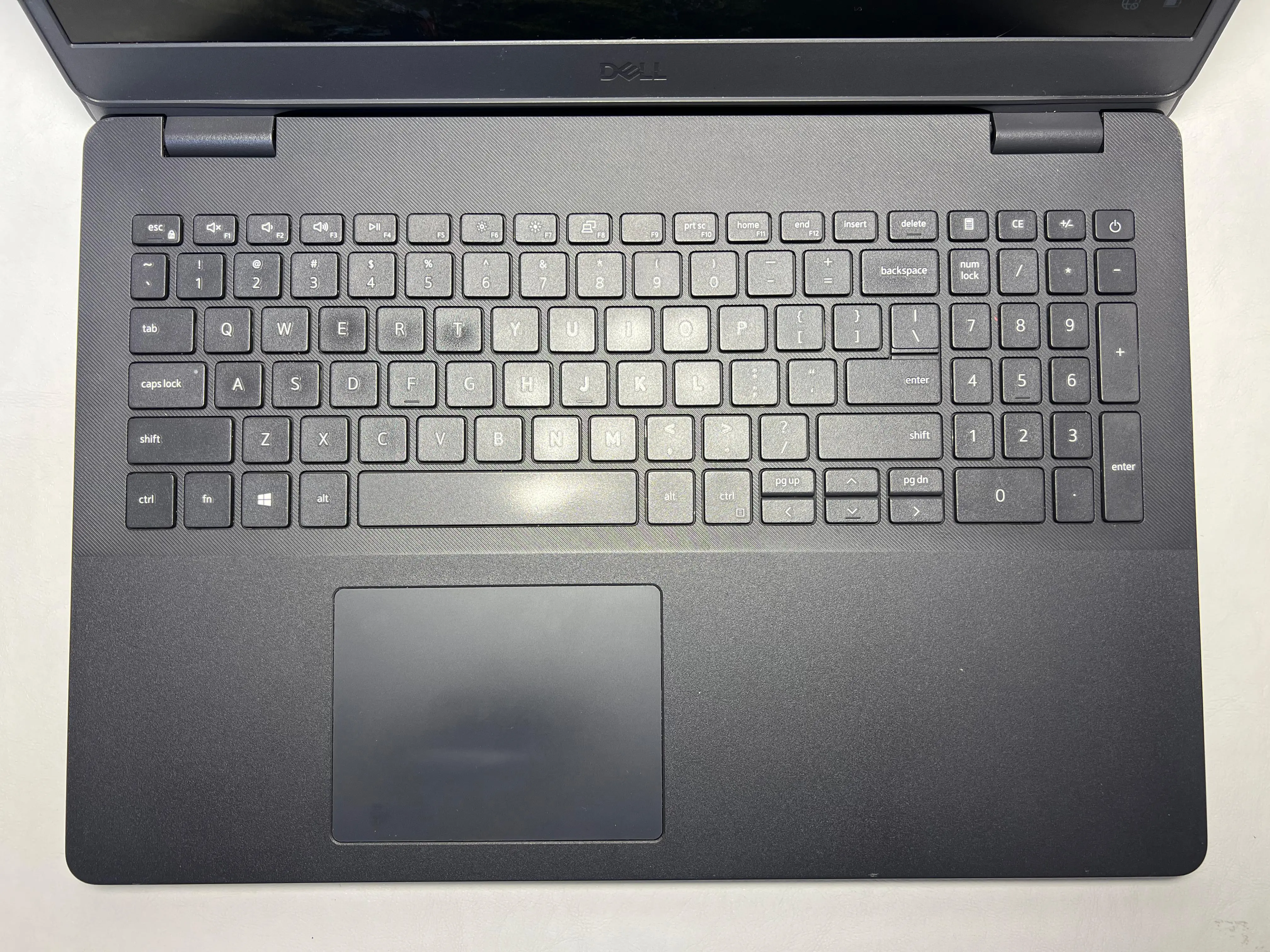 Dell Vostro 3400 — şəkil 1