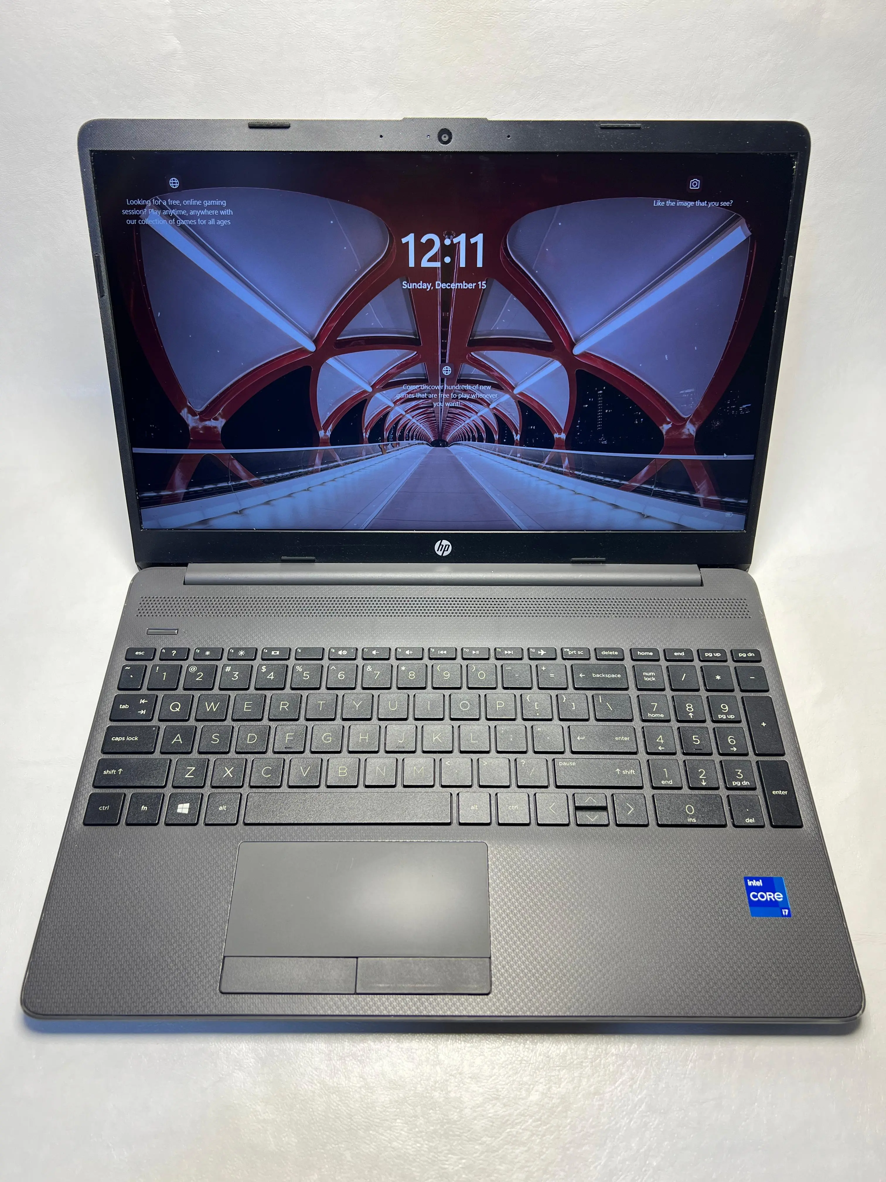 HP 250 G8