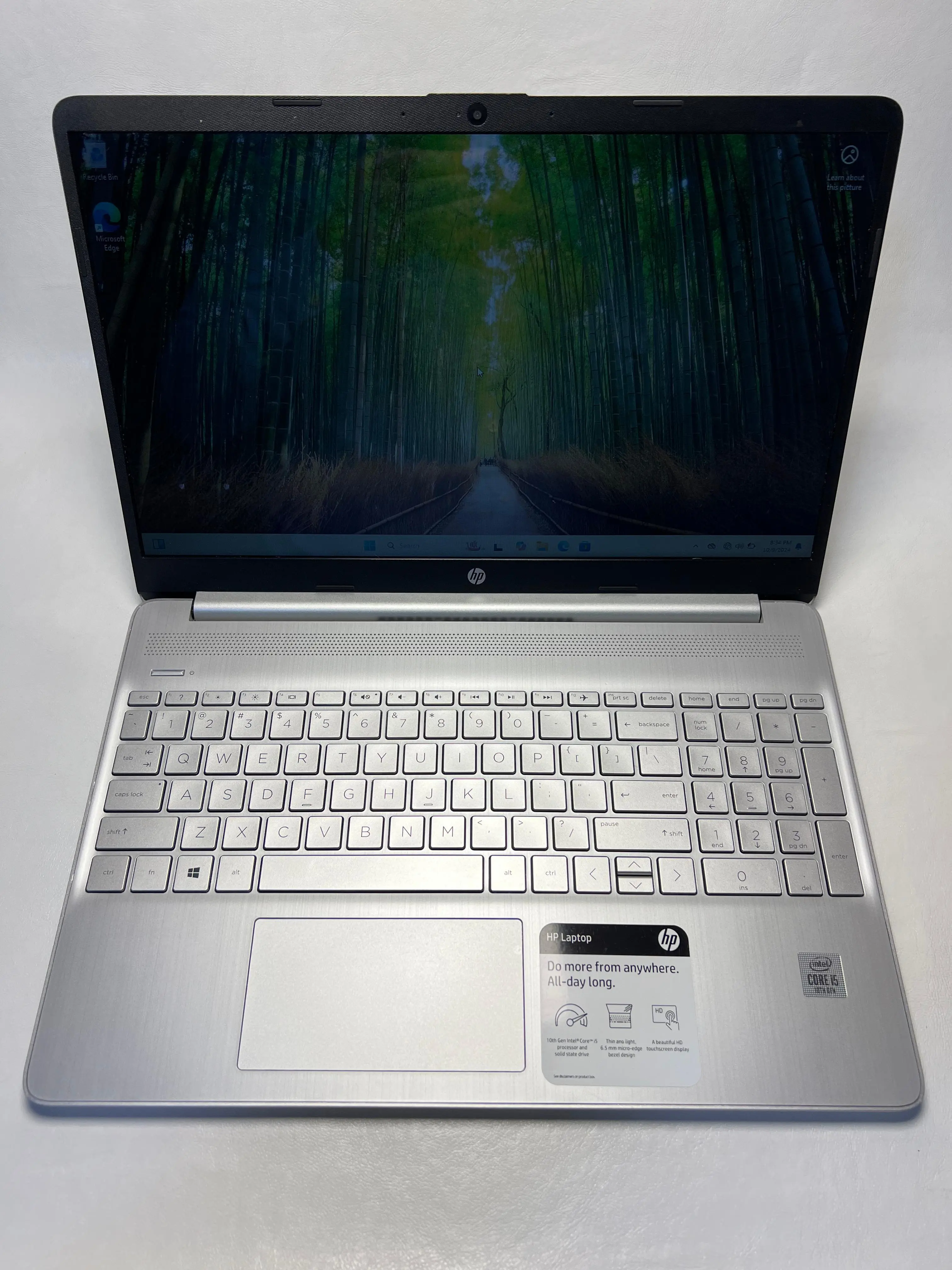 HP Laptop 15-dy1043dx