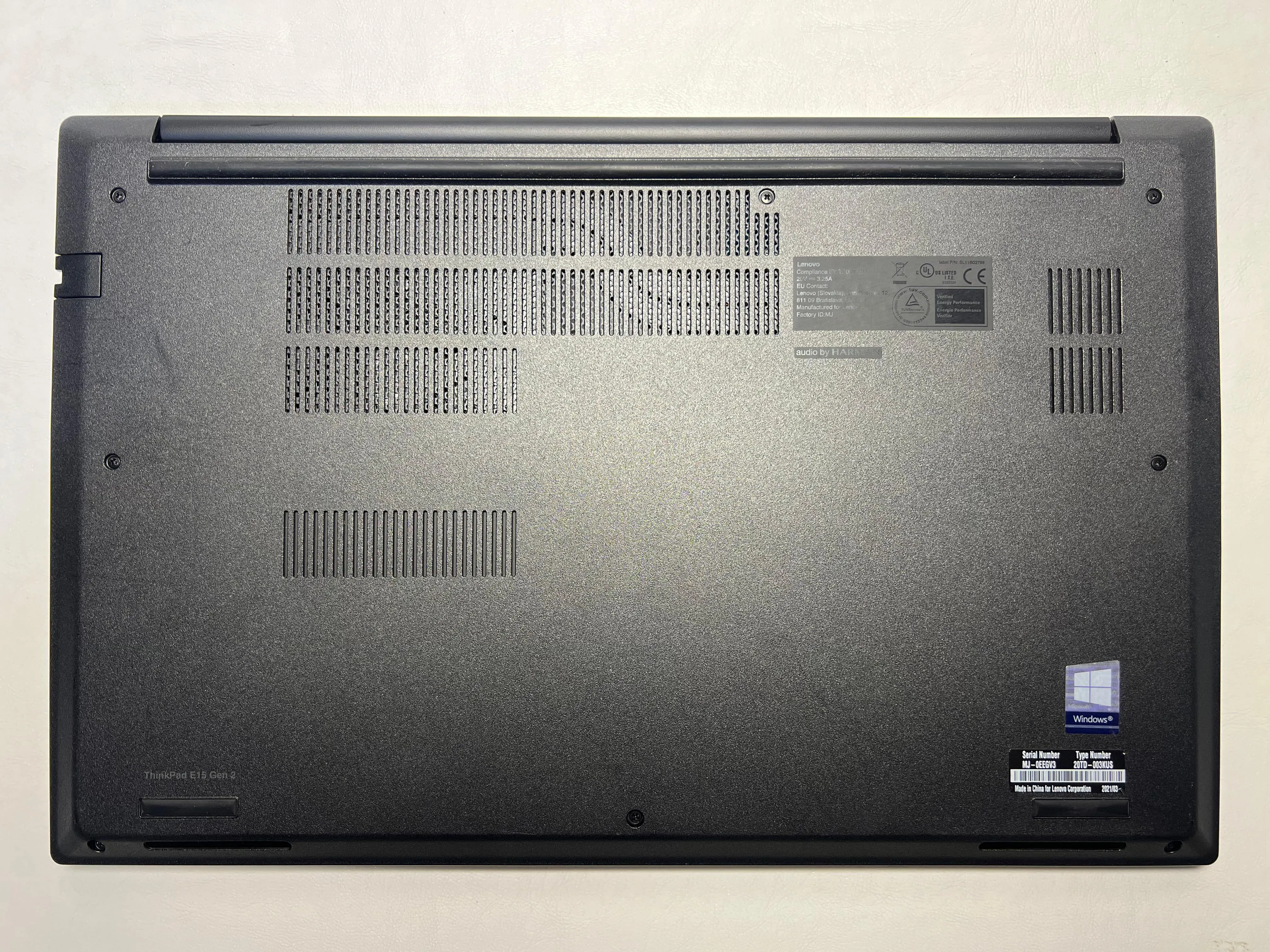 Lenovo Thinkpad E15 Gen 2 &mdash; şəkil 3