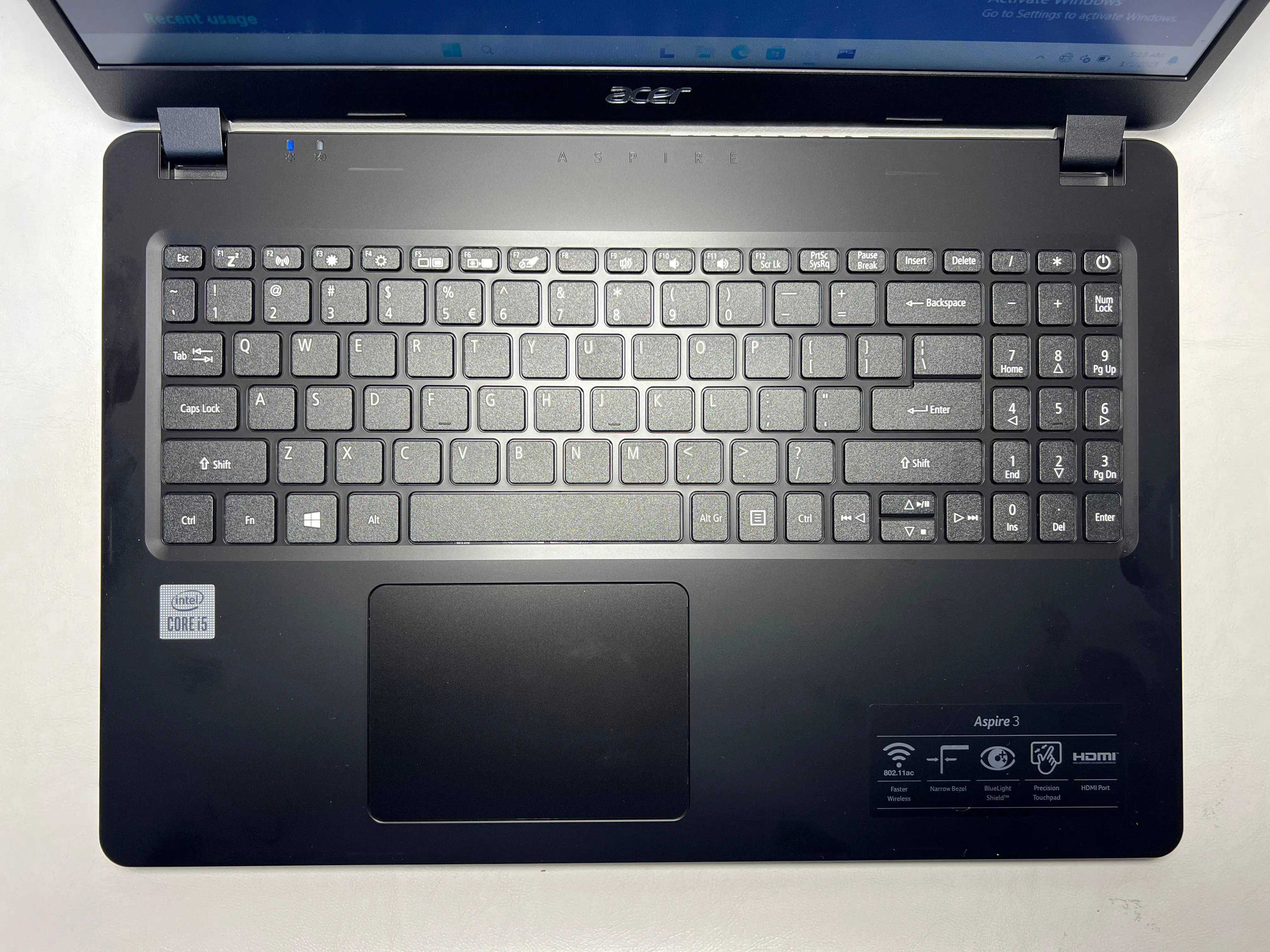 Acer Aspire 3 — şəkil 1