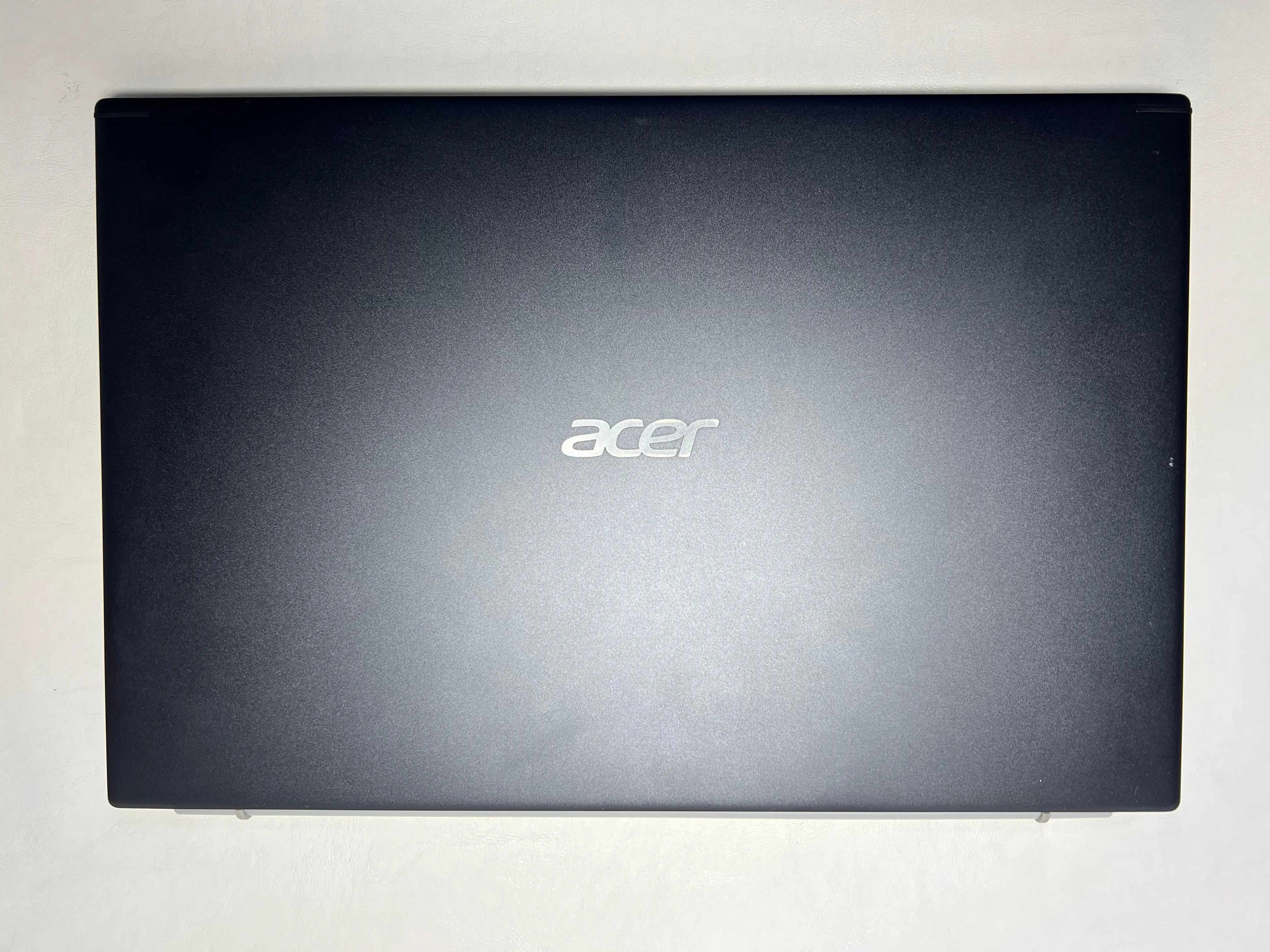 Acer Aspire 5 — şəkil 2
