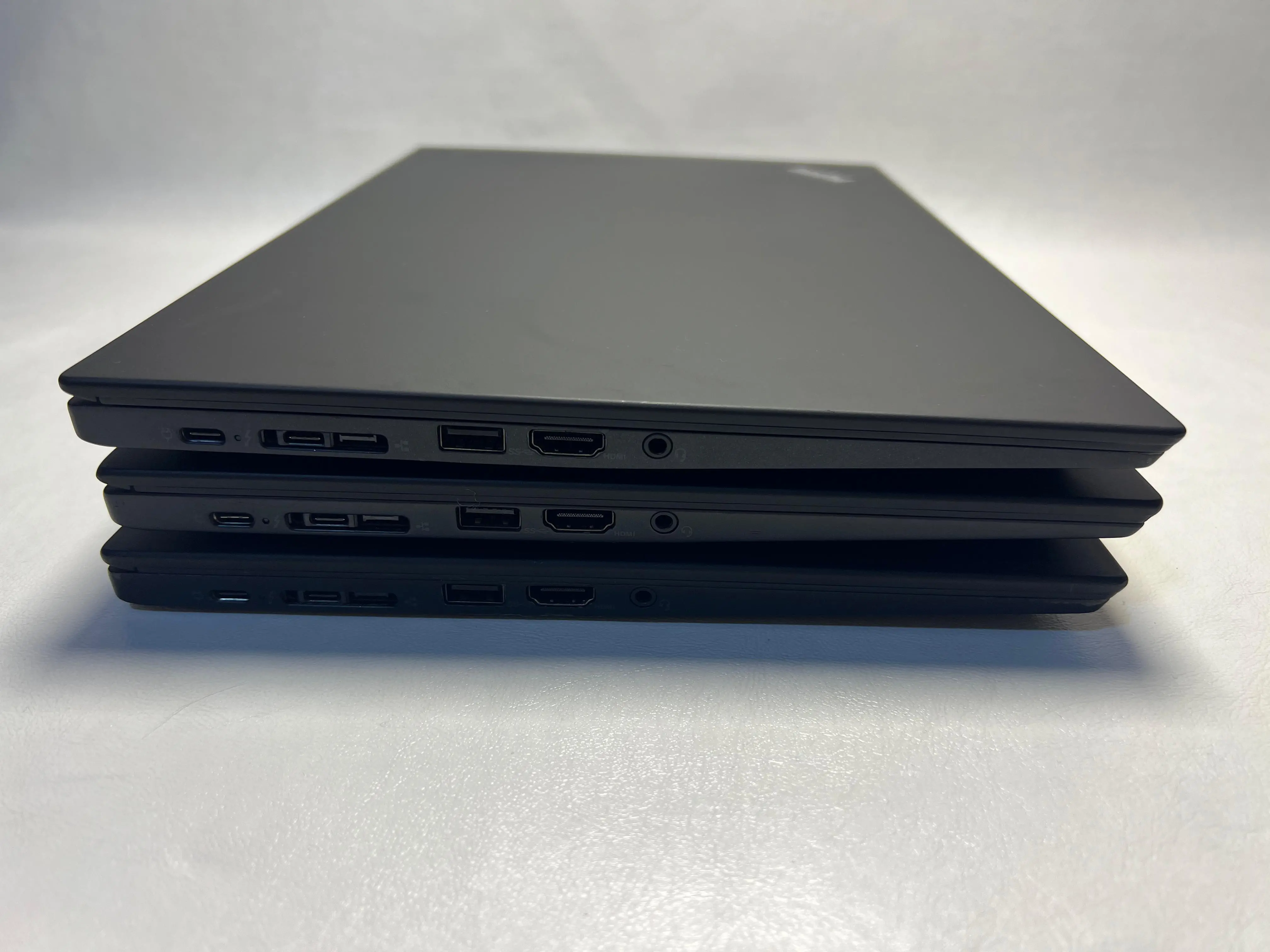 Lenovo ThinkPad T490s &mdash; şəkil 3
