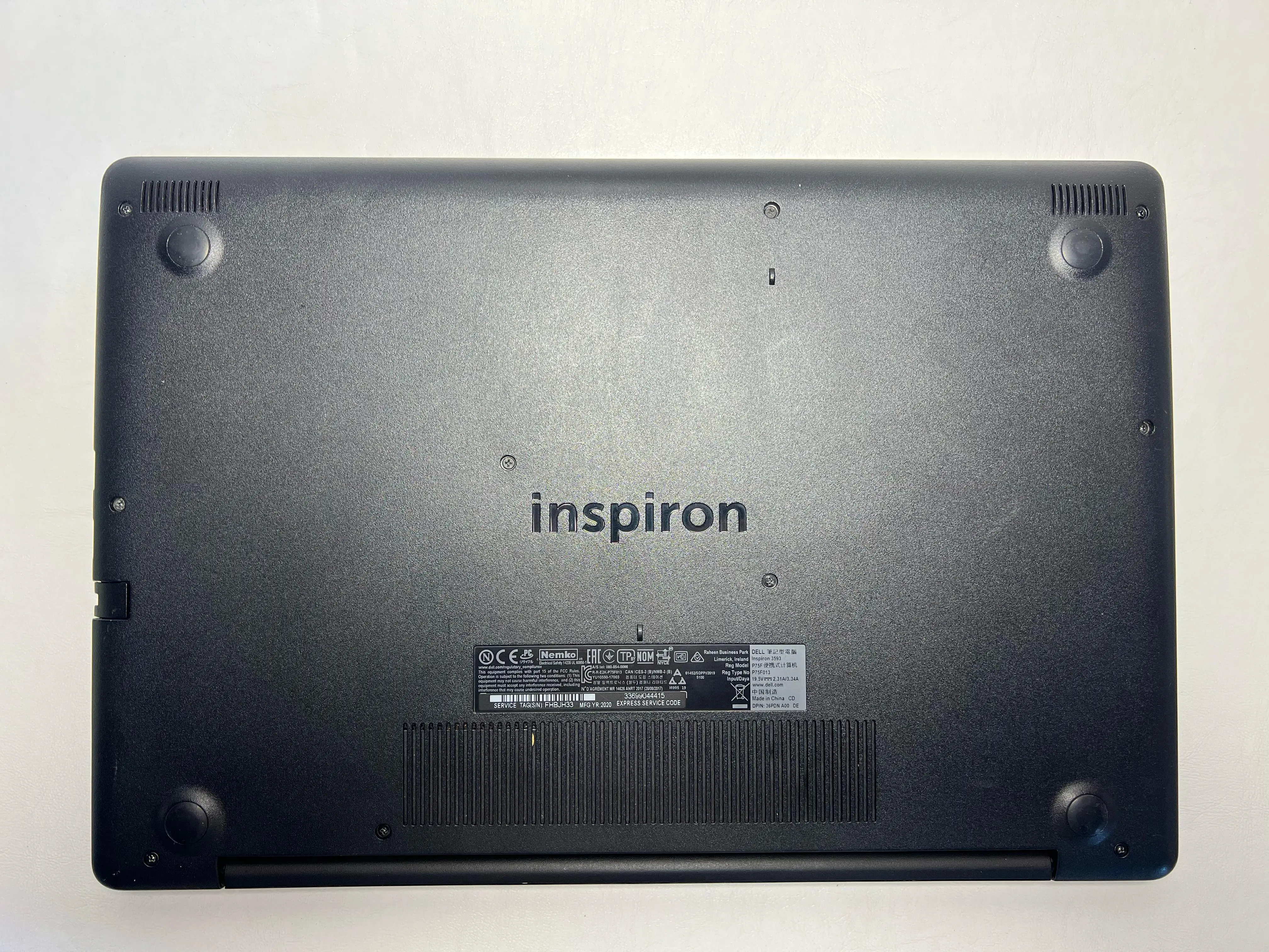 Dell Inspiron 15 3000 &mdash; şəkil 3