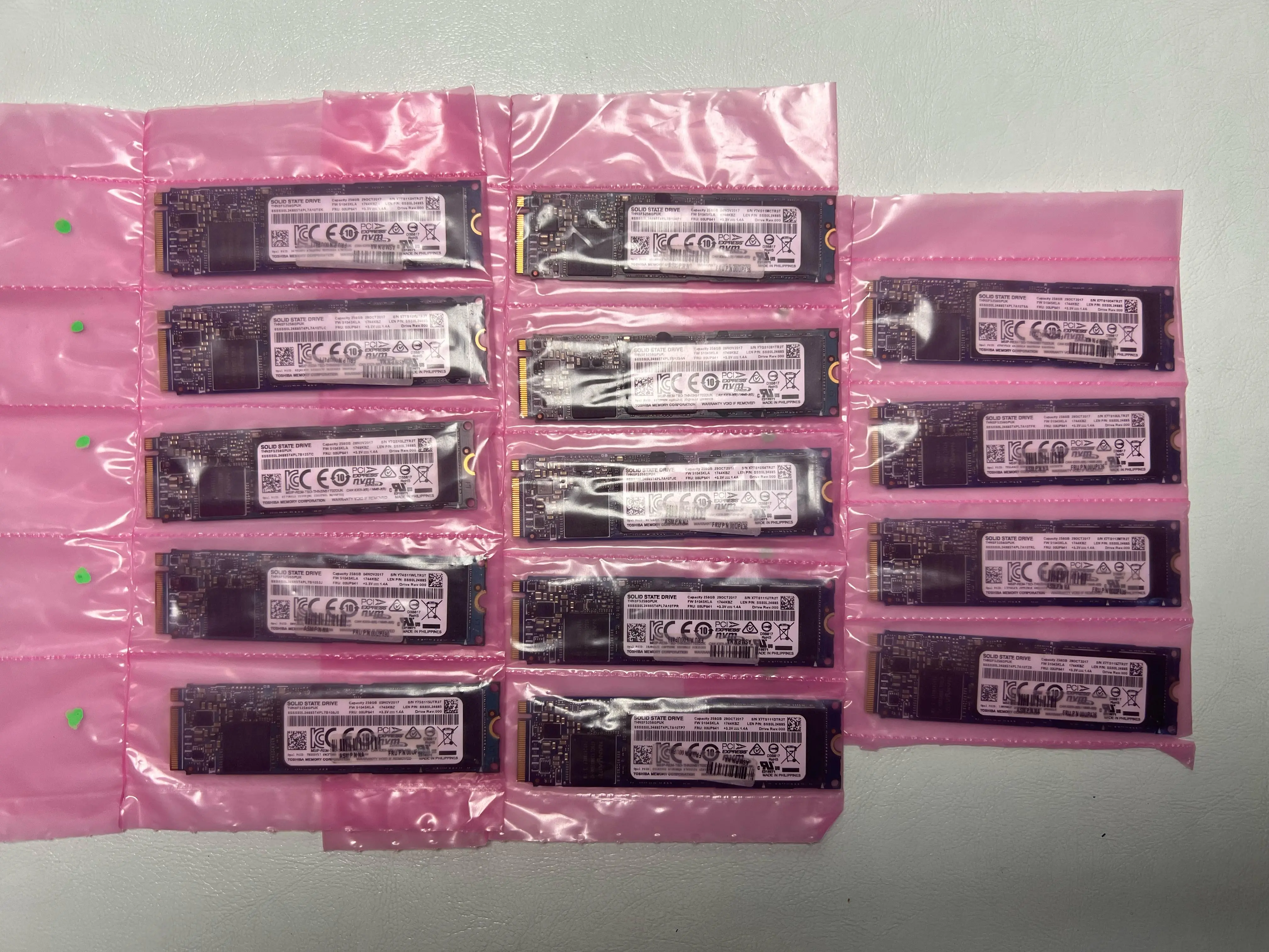 Toshiba 256GB NVMe 2280 M.2 SSD &mdash; şəkil 2