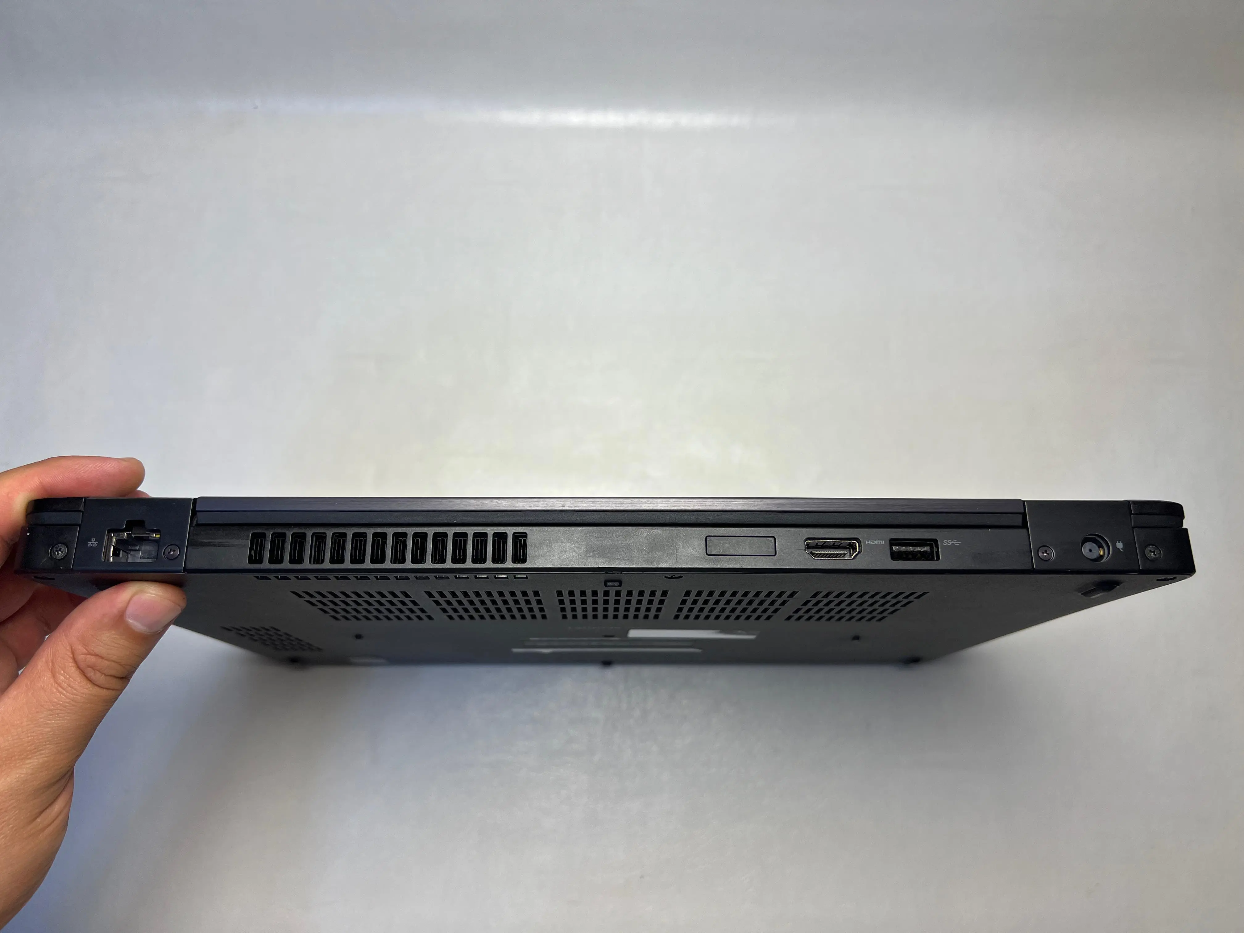 Dell Latitude 5490 — şəkil 10