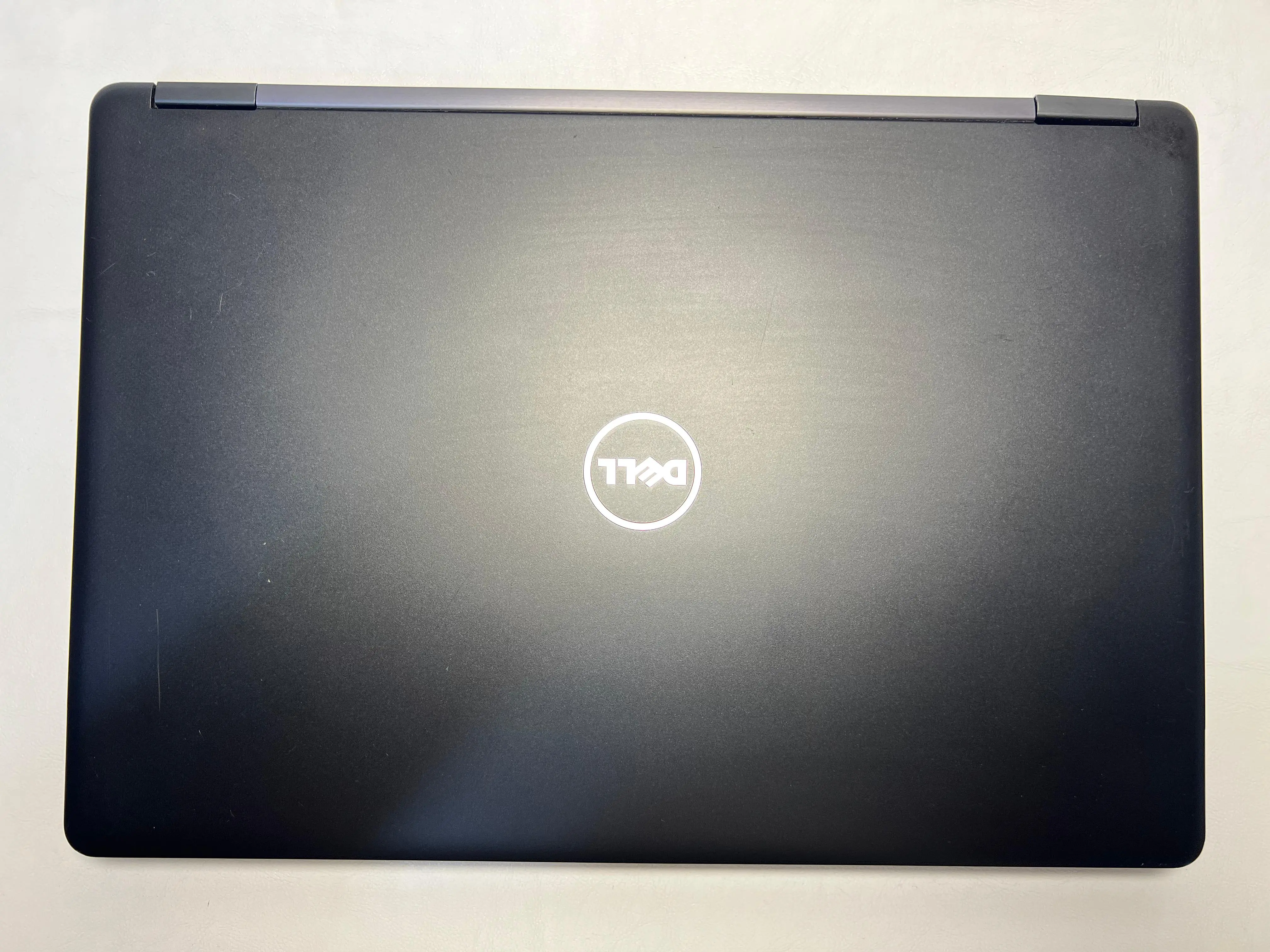 Dell Latitude 5490 — şəkil 2