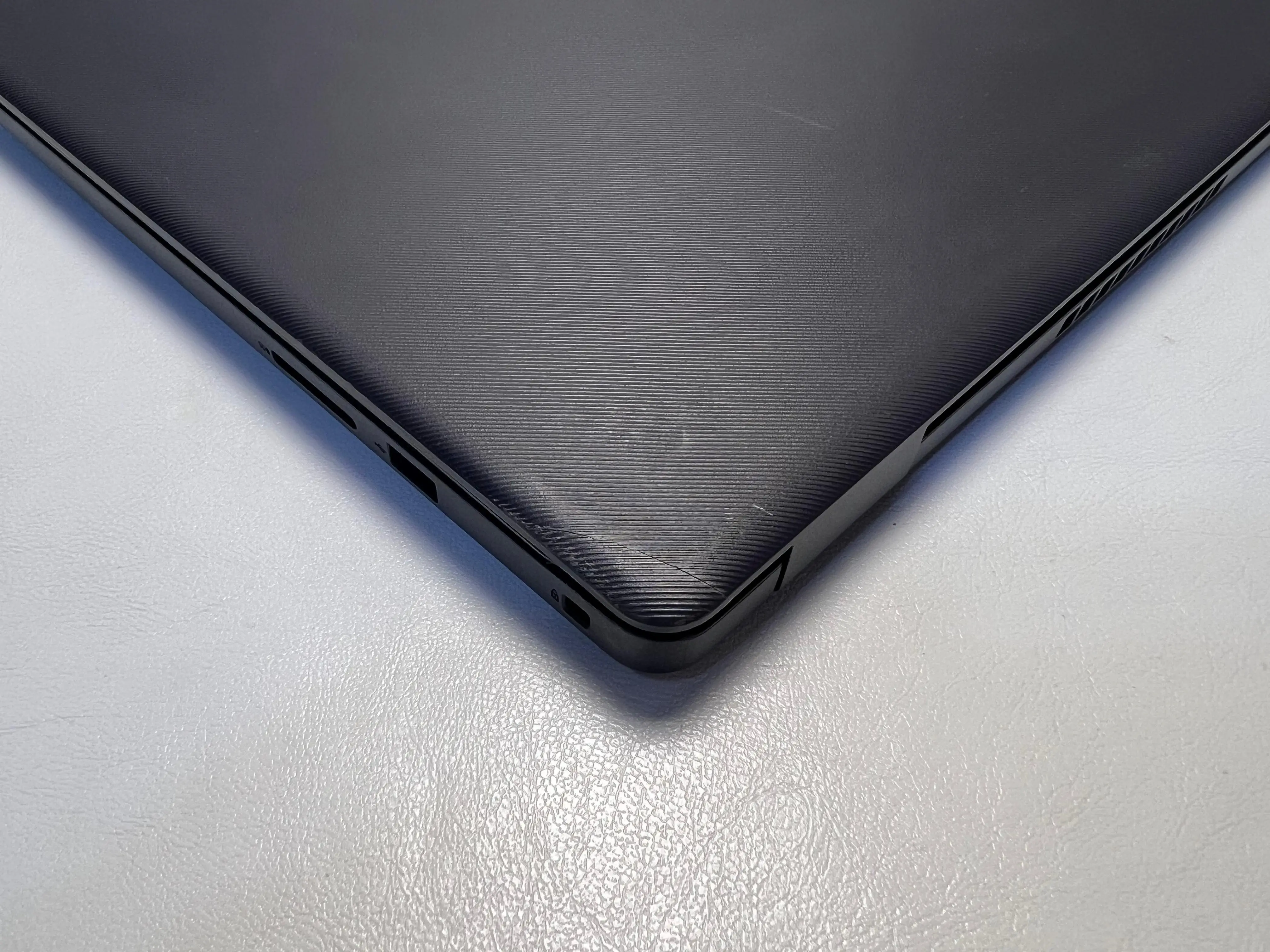 Dell Vostro 15 3500 &mdash; şəkil 6