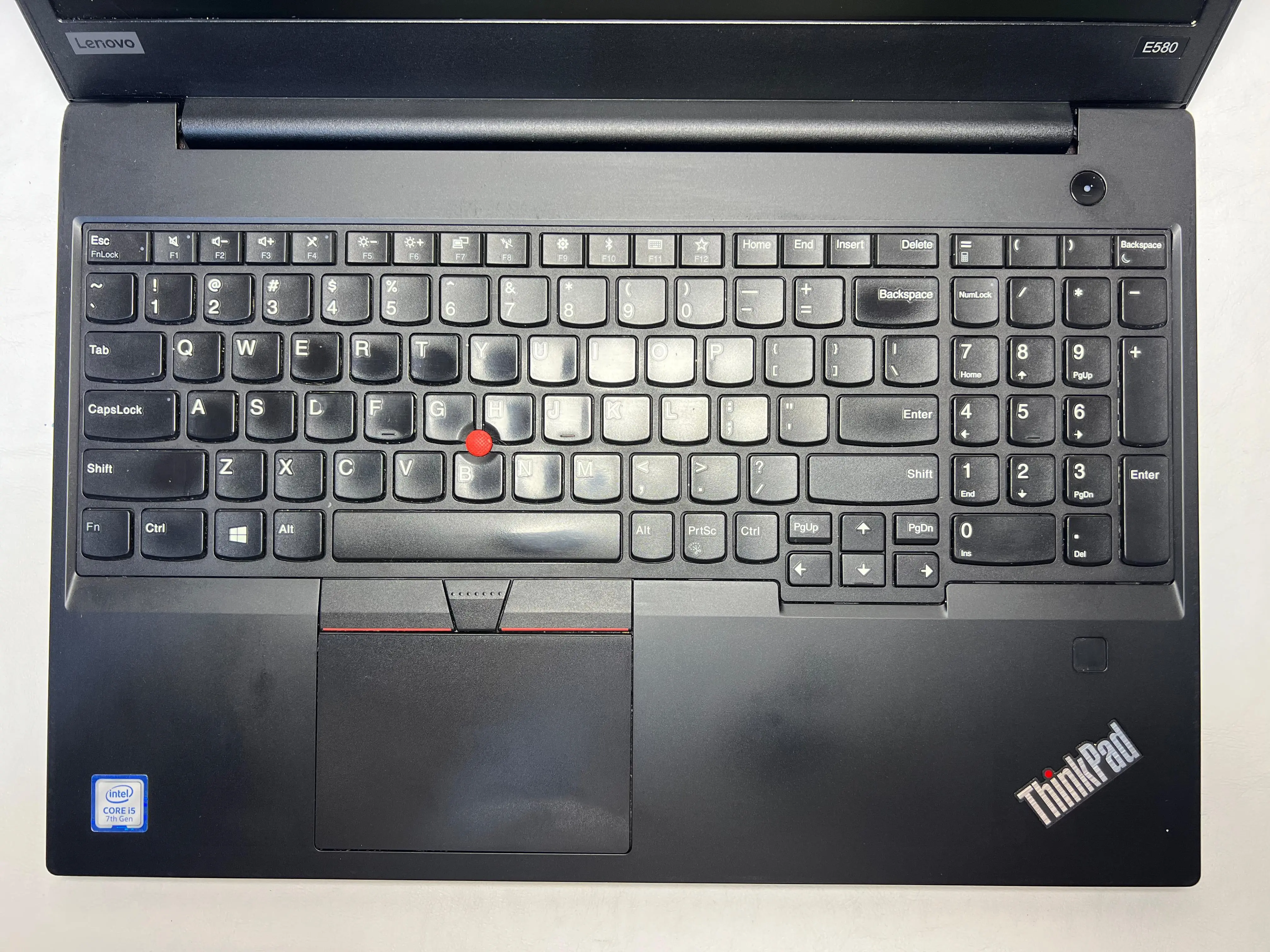 Lenovo ThinkPad E580 &mdash; şəkil 3