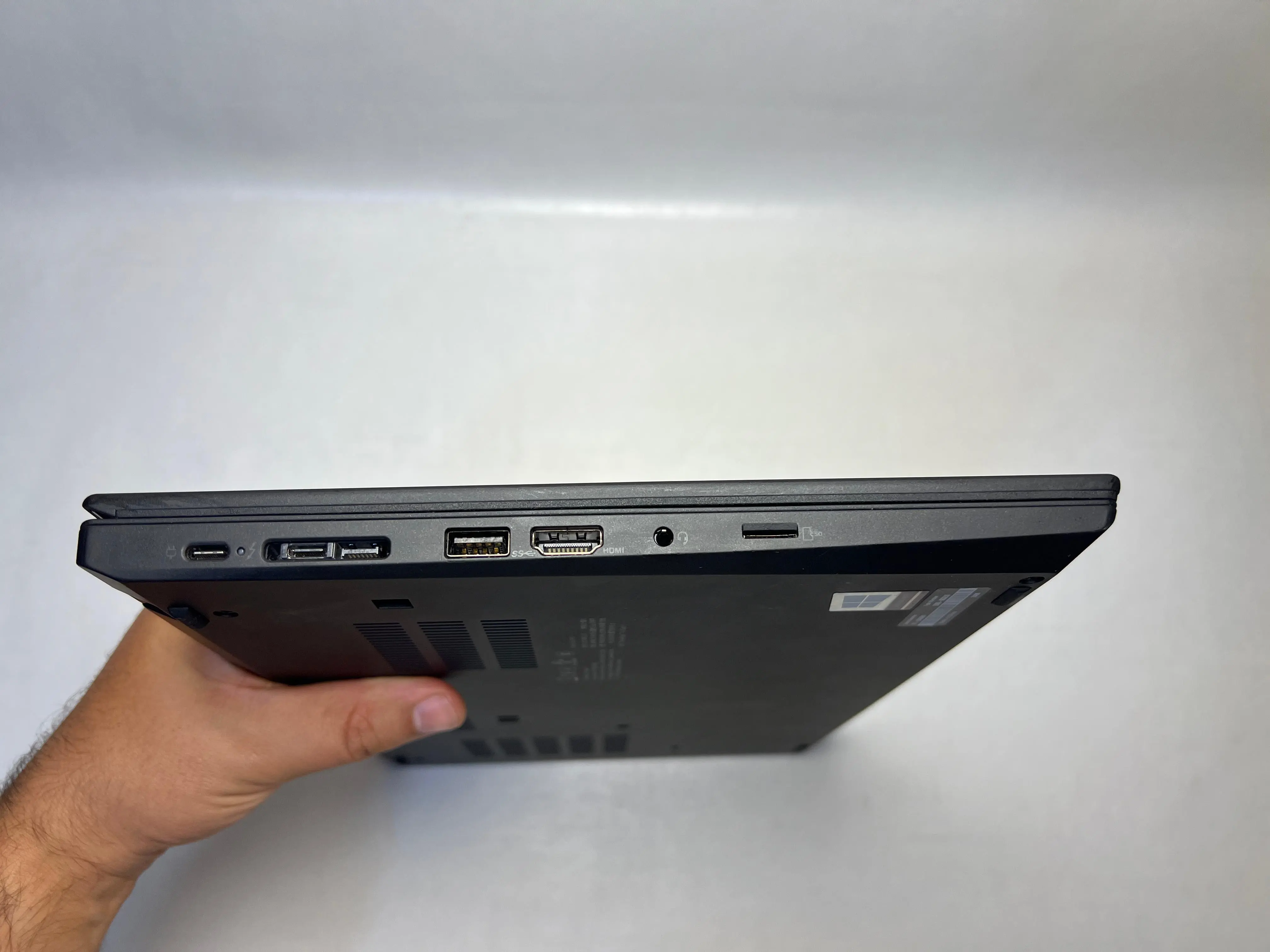 Lenovo ThinkPad T14 Gen 1 &mdash; şəkil 5