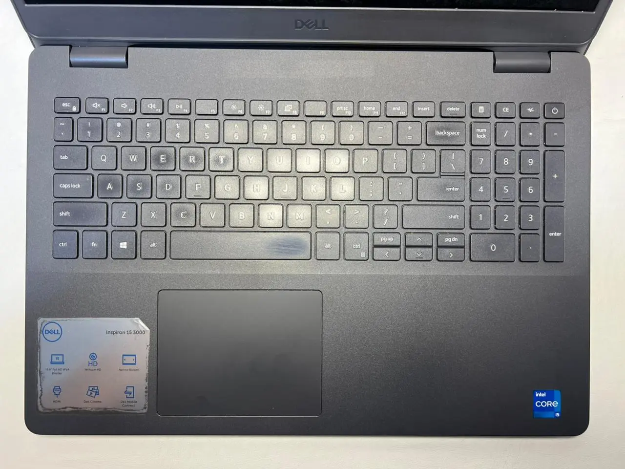 Dell Inspiron 3501 &mdash; şəkil 1
