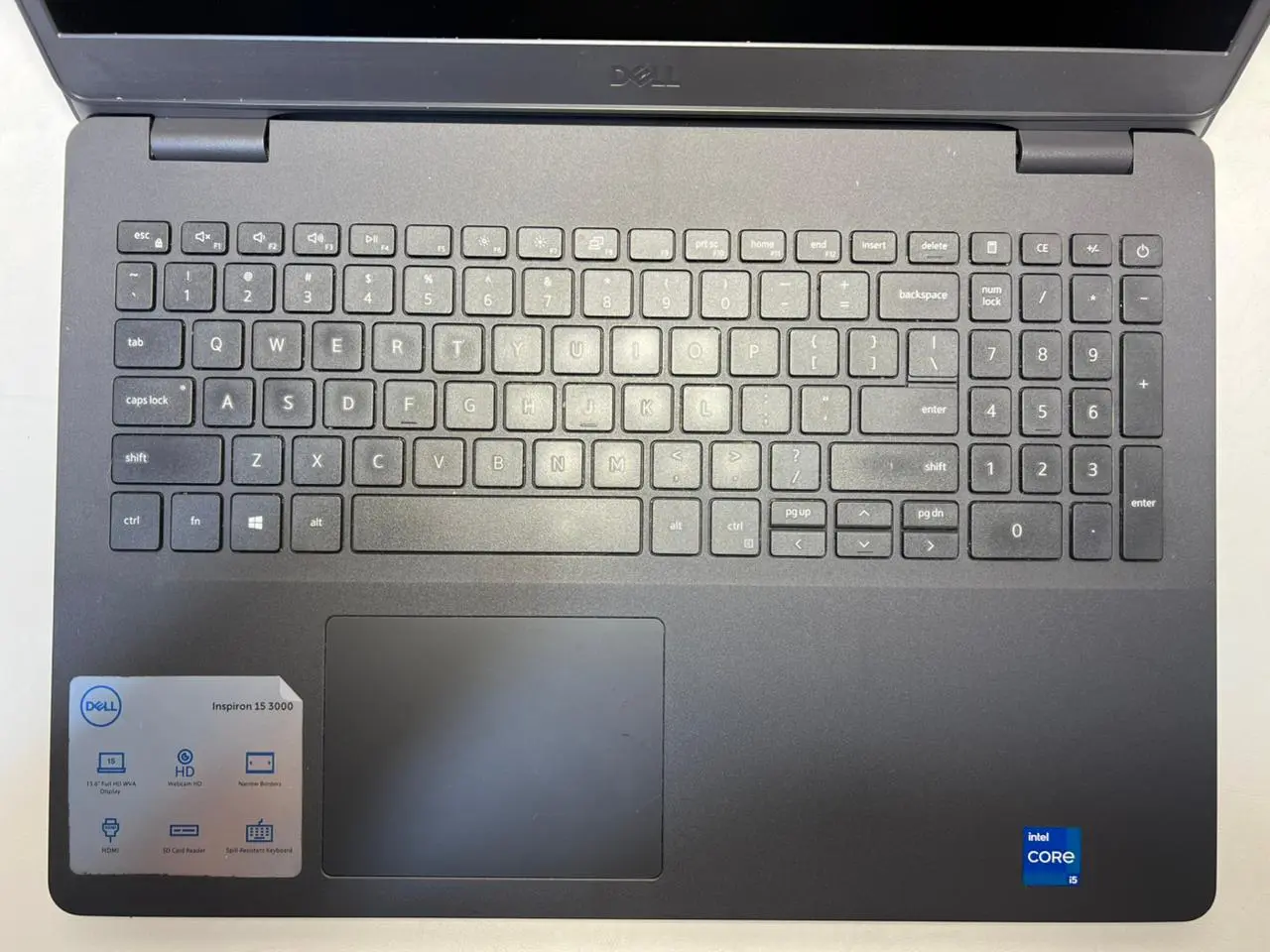 Dell Inspiron 3501 &mdash; şəkil 1