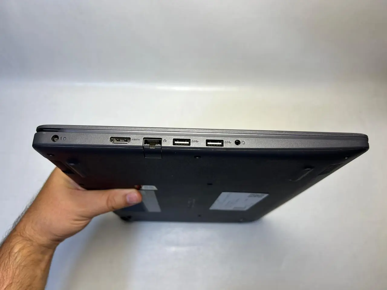 Dell Inspiron 3501 &mdash; şəkil 4
