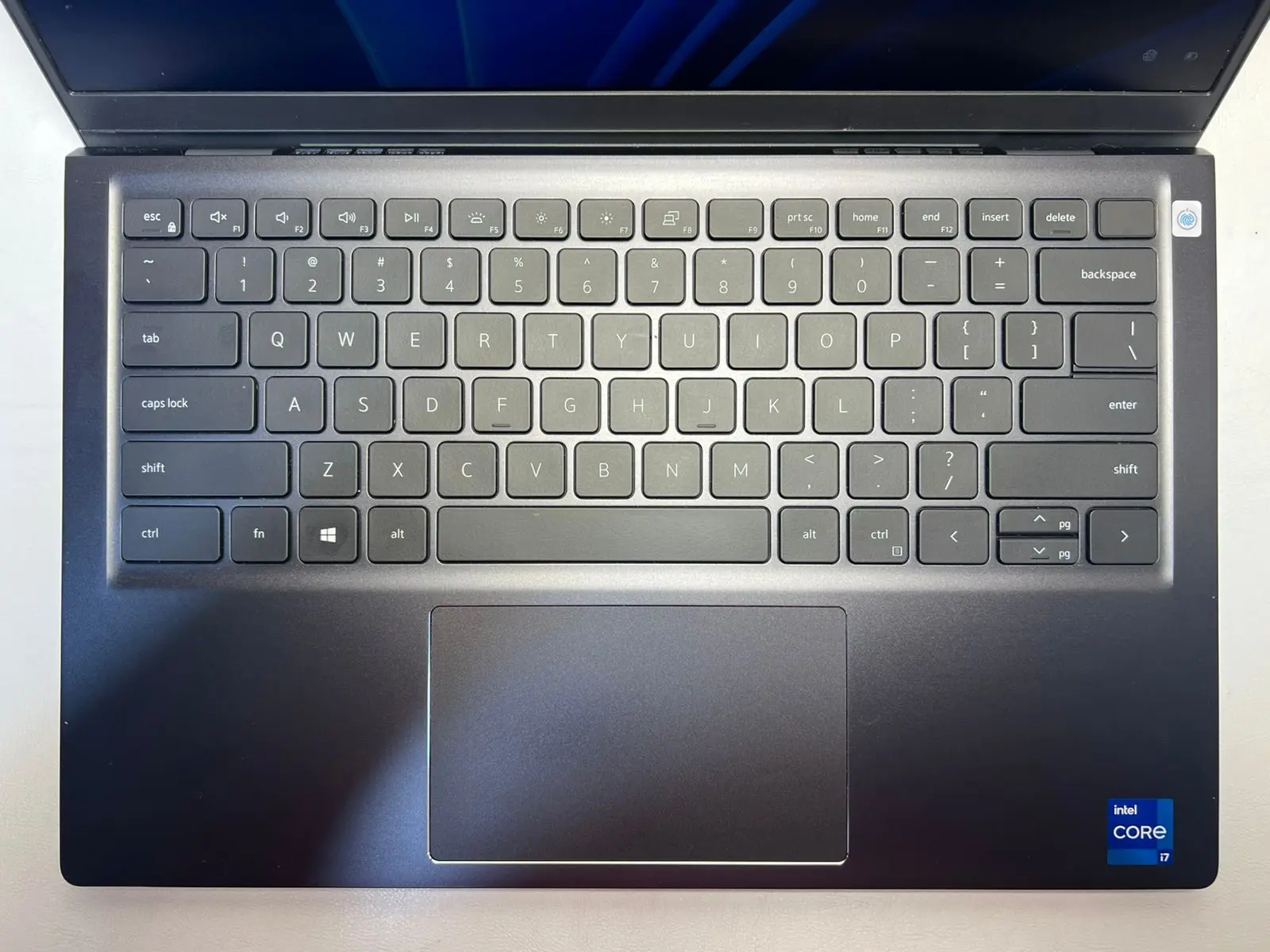 Dell Vostro 5410 — şəkil 1