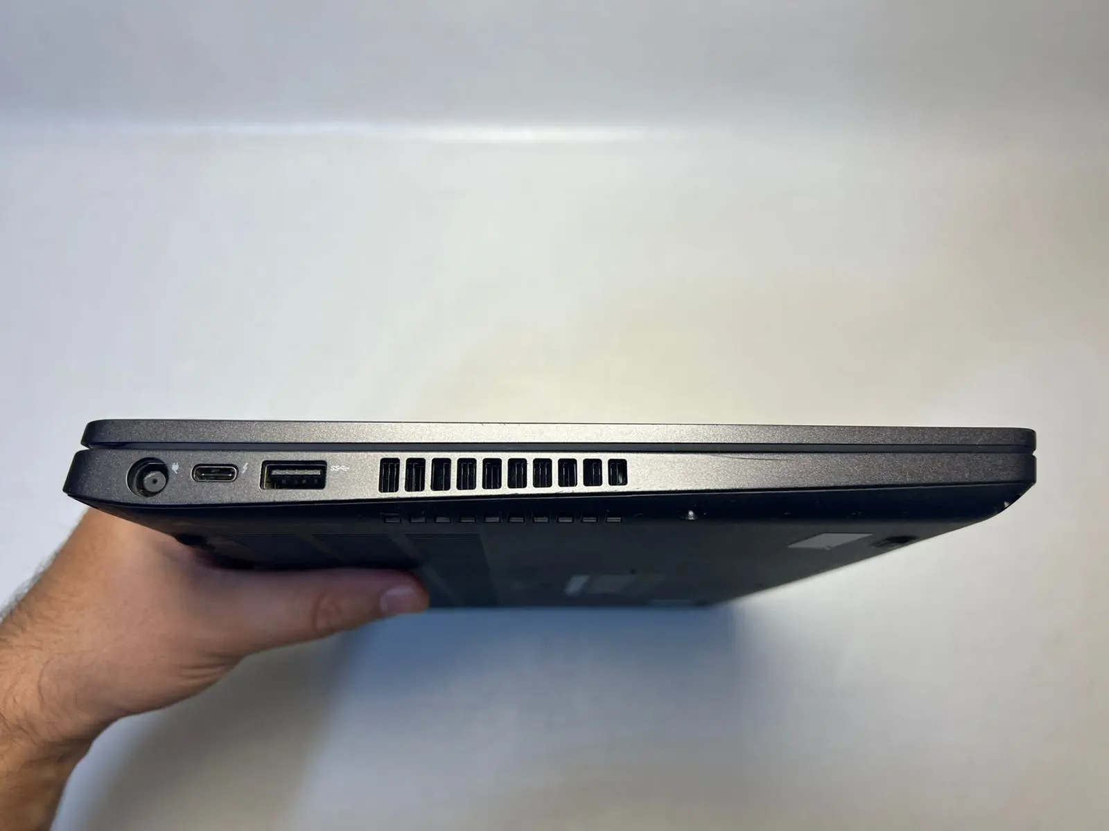 Dell Latitude 5400 &mdash; şəkil 4