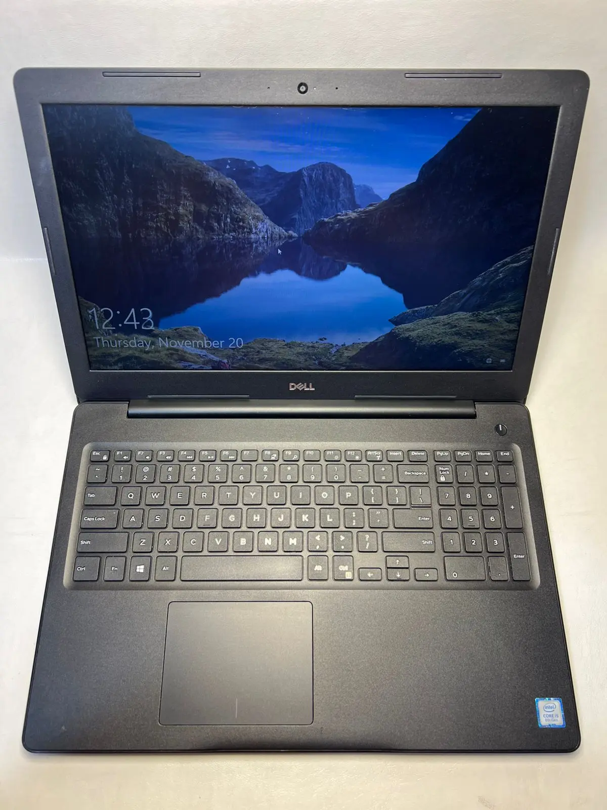 Dell Latitude 3590