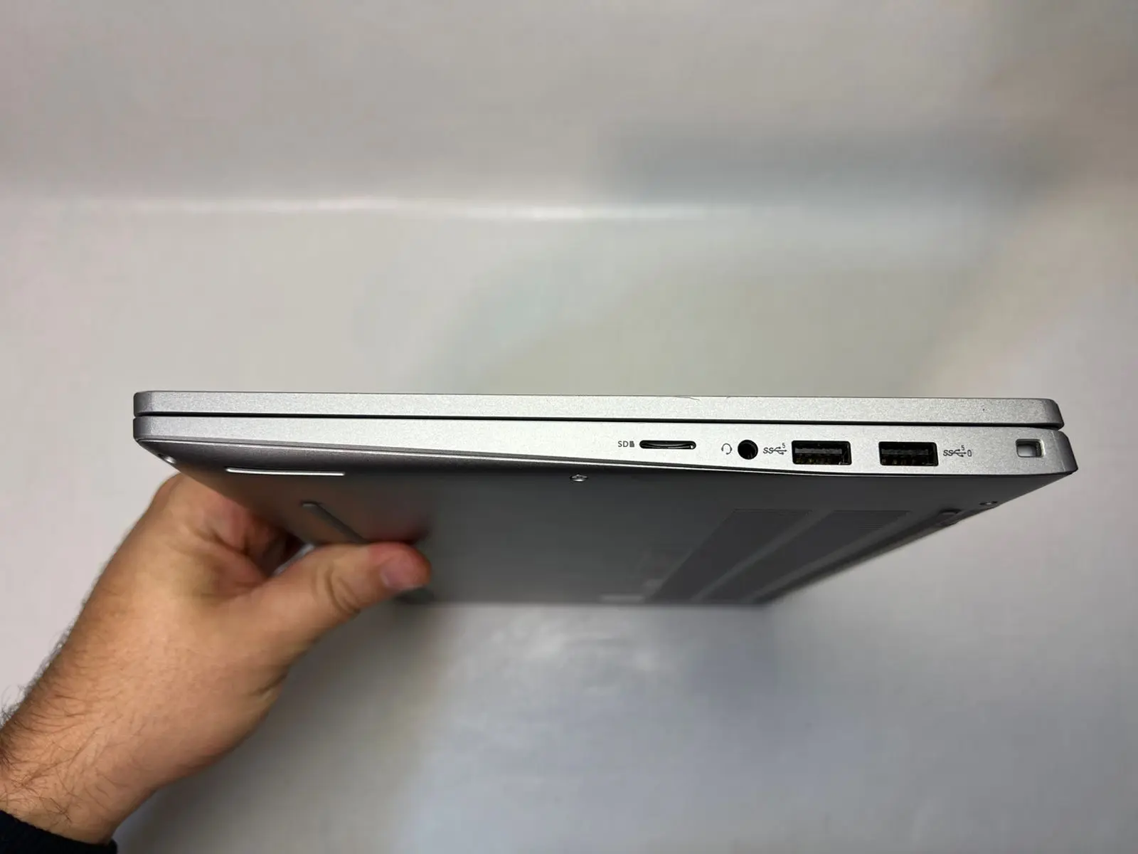 Dell Latitude 3330 2 in 1 — şəkil 4