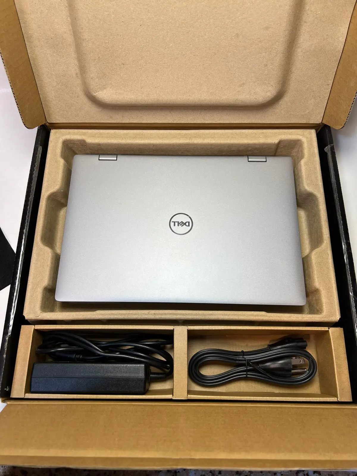 Dell Latitude 3330 2 in 1 — şəkil 6