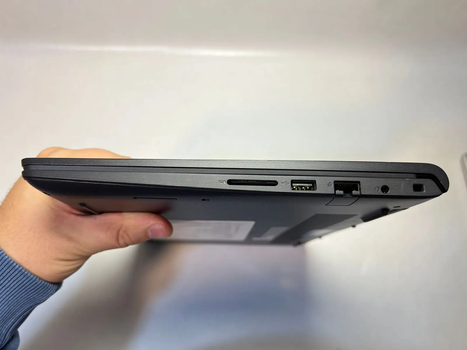 Dell Vostro 3420 — şəkil 4