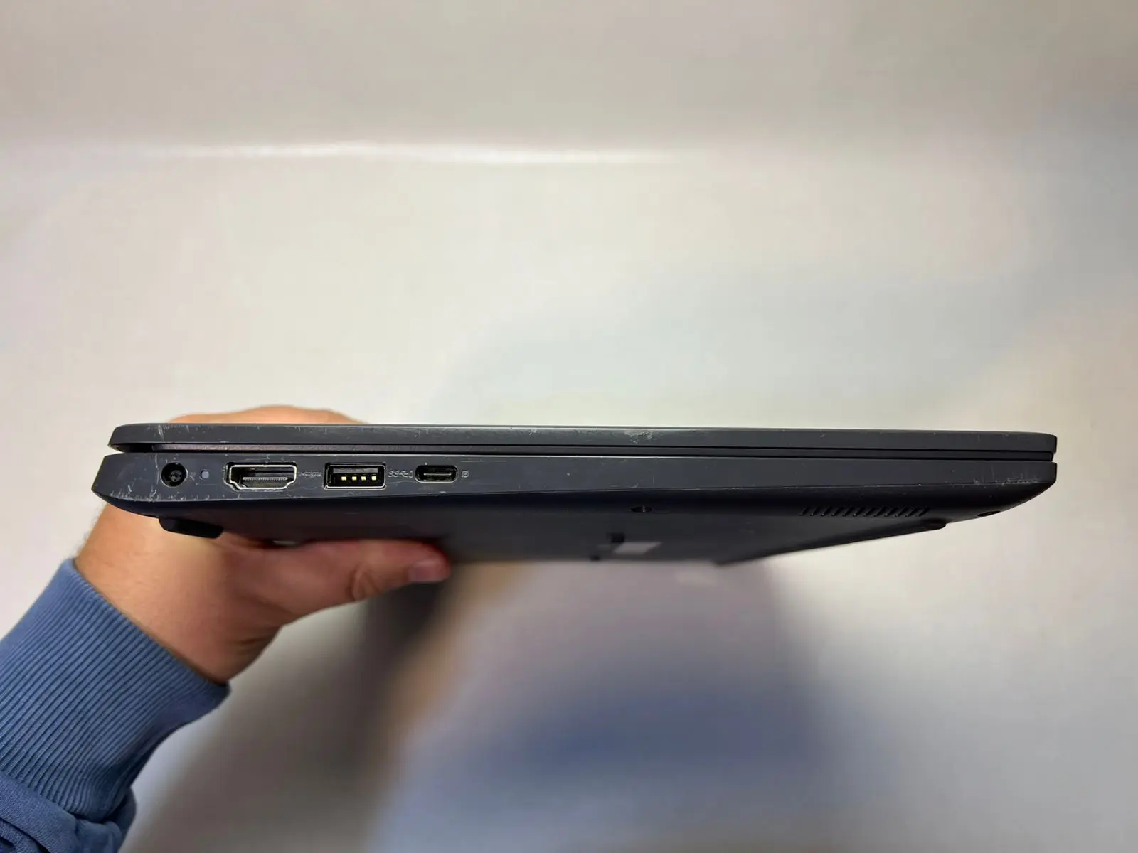 Dell Latitude 3410 — şəkil 4