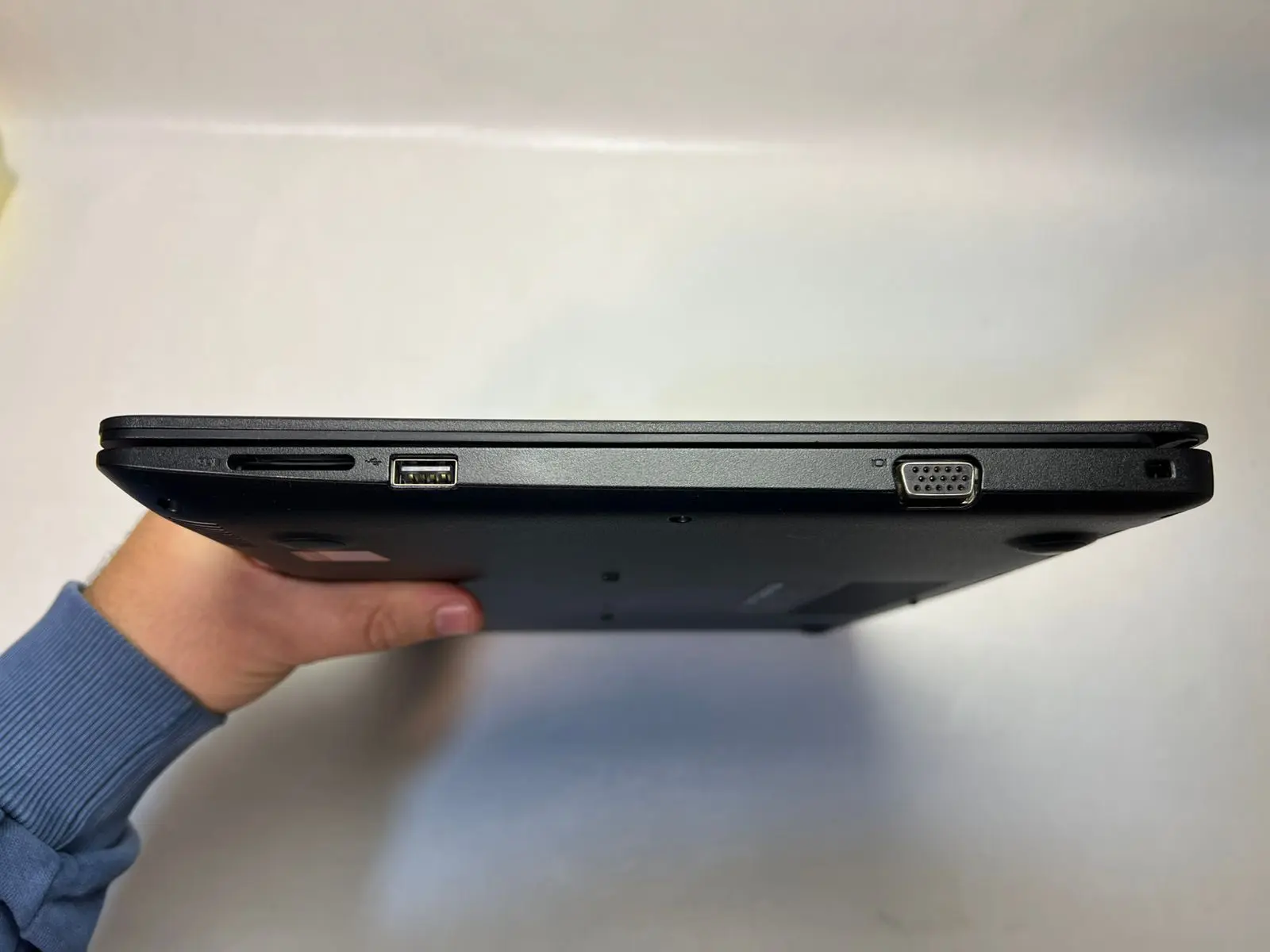 Dell Latitude 3490 — şəkil 4