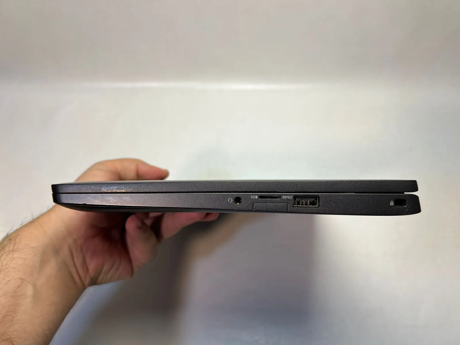 Dell Latitude 5300 2-in-1 — şəkil 6