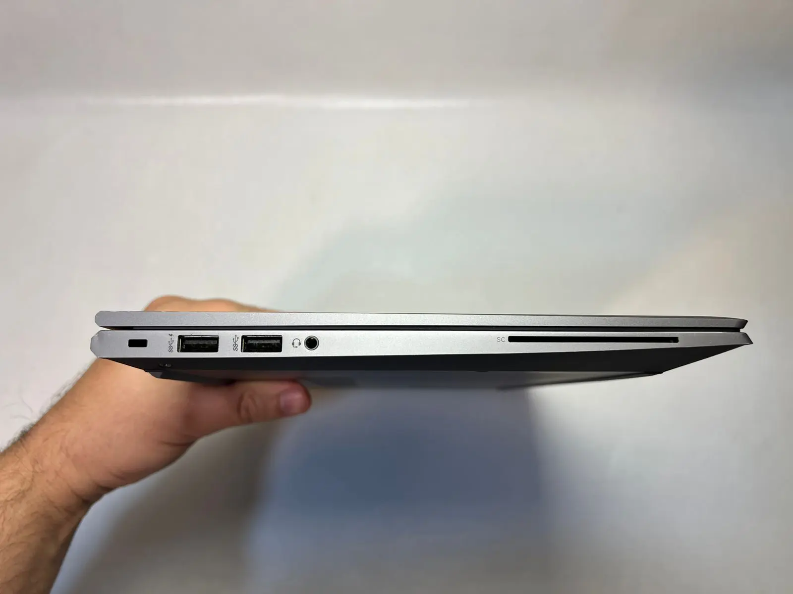 HP ZBook Firefly 14 G8 — şəkil 4