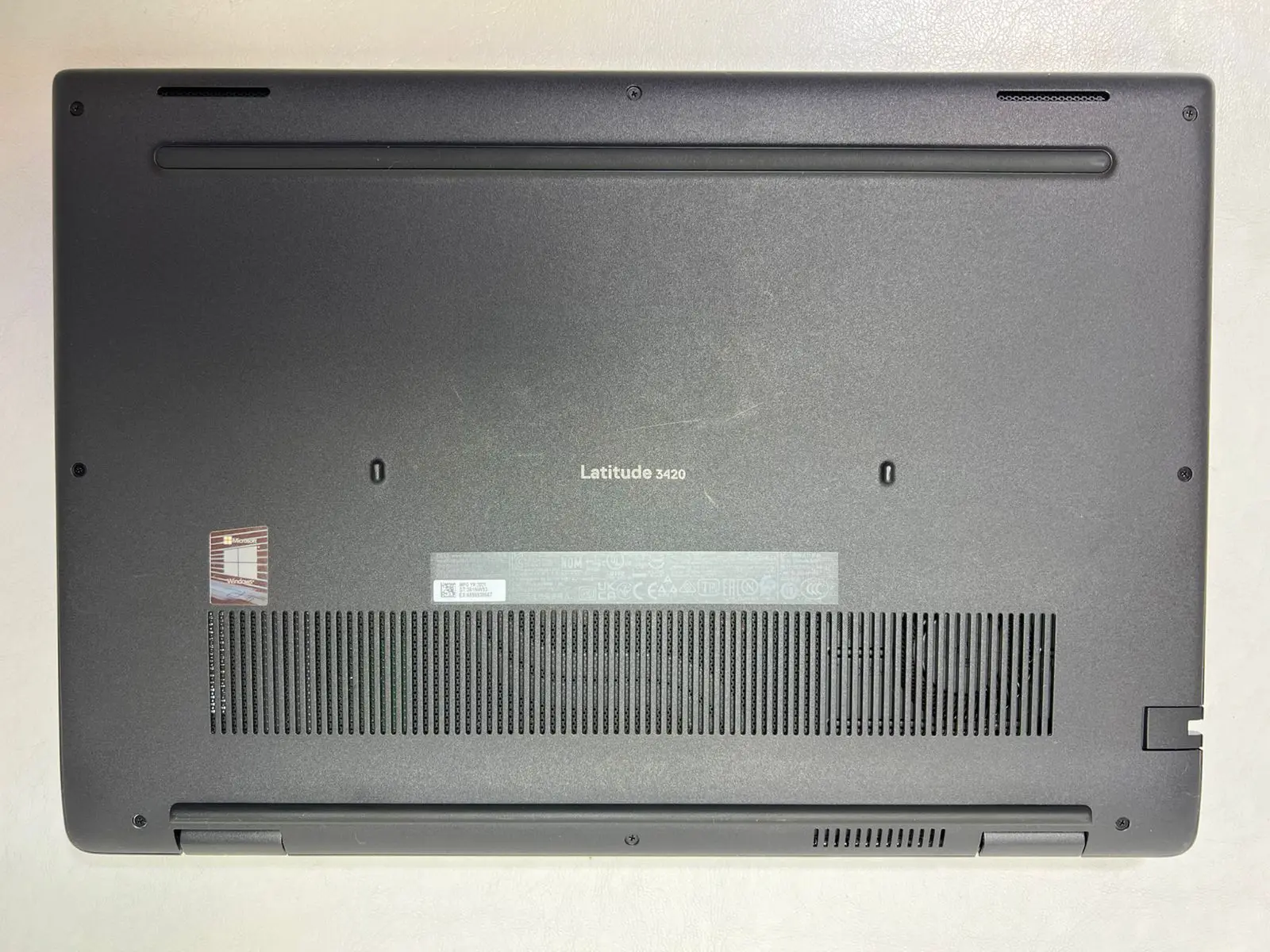 Dell Latitude 3420 &mdash; şəkil 3