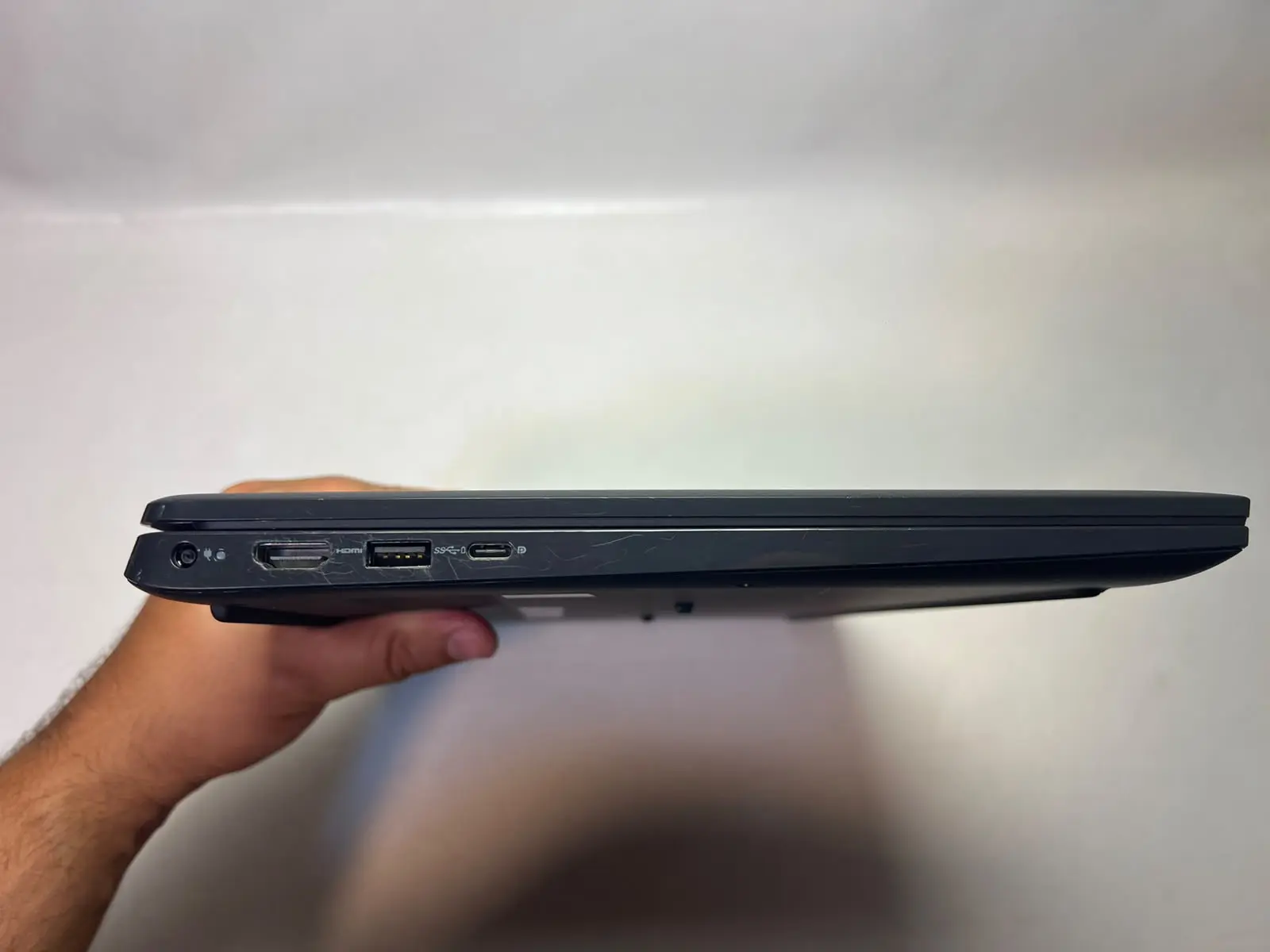 Dell Latitude 3520 &mdash; şəkil 4