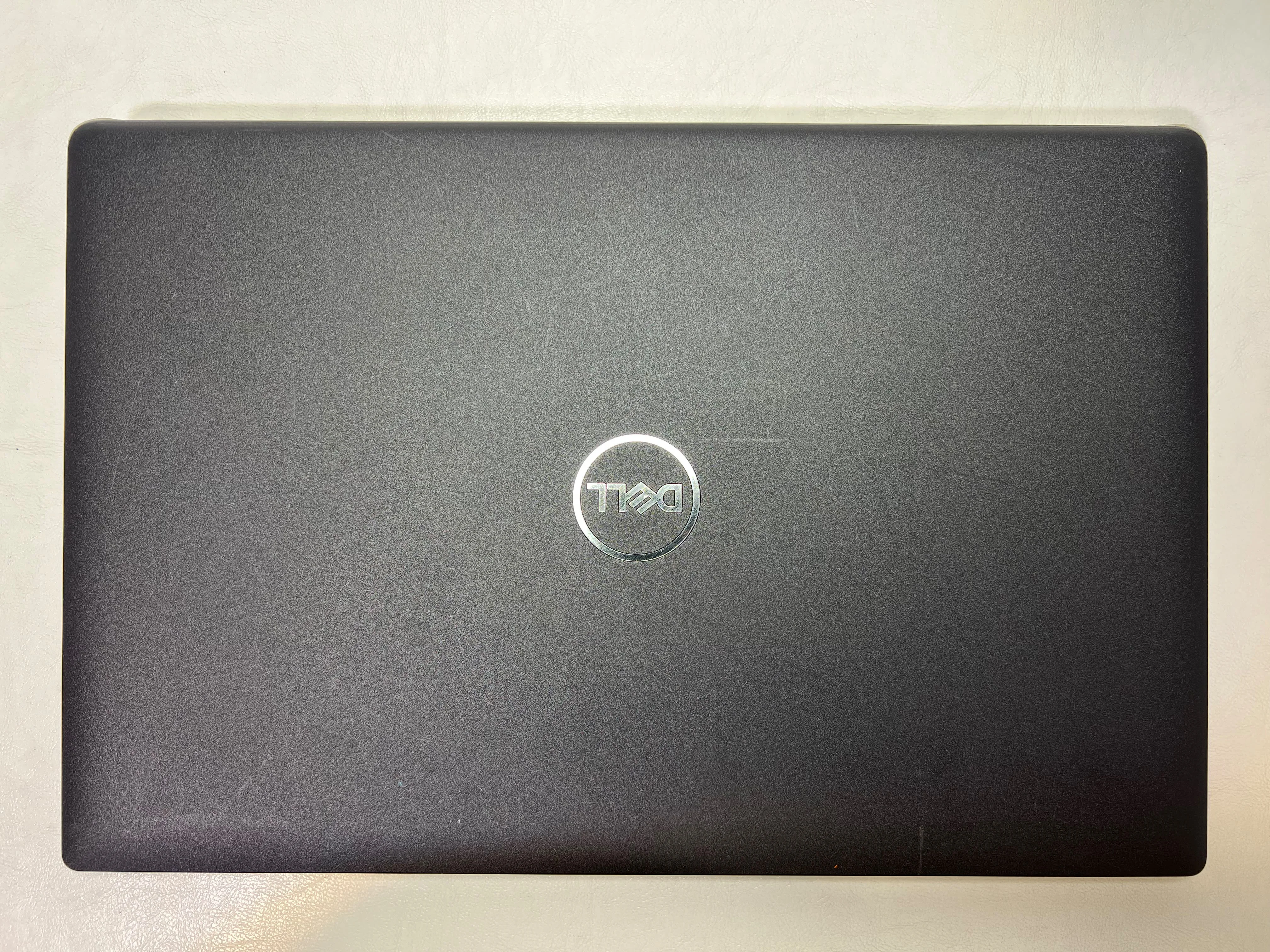 Dell Latitude 3520 &mdash; şəkil 4
