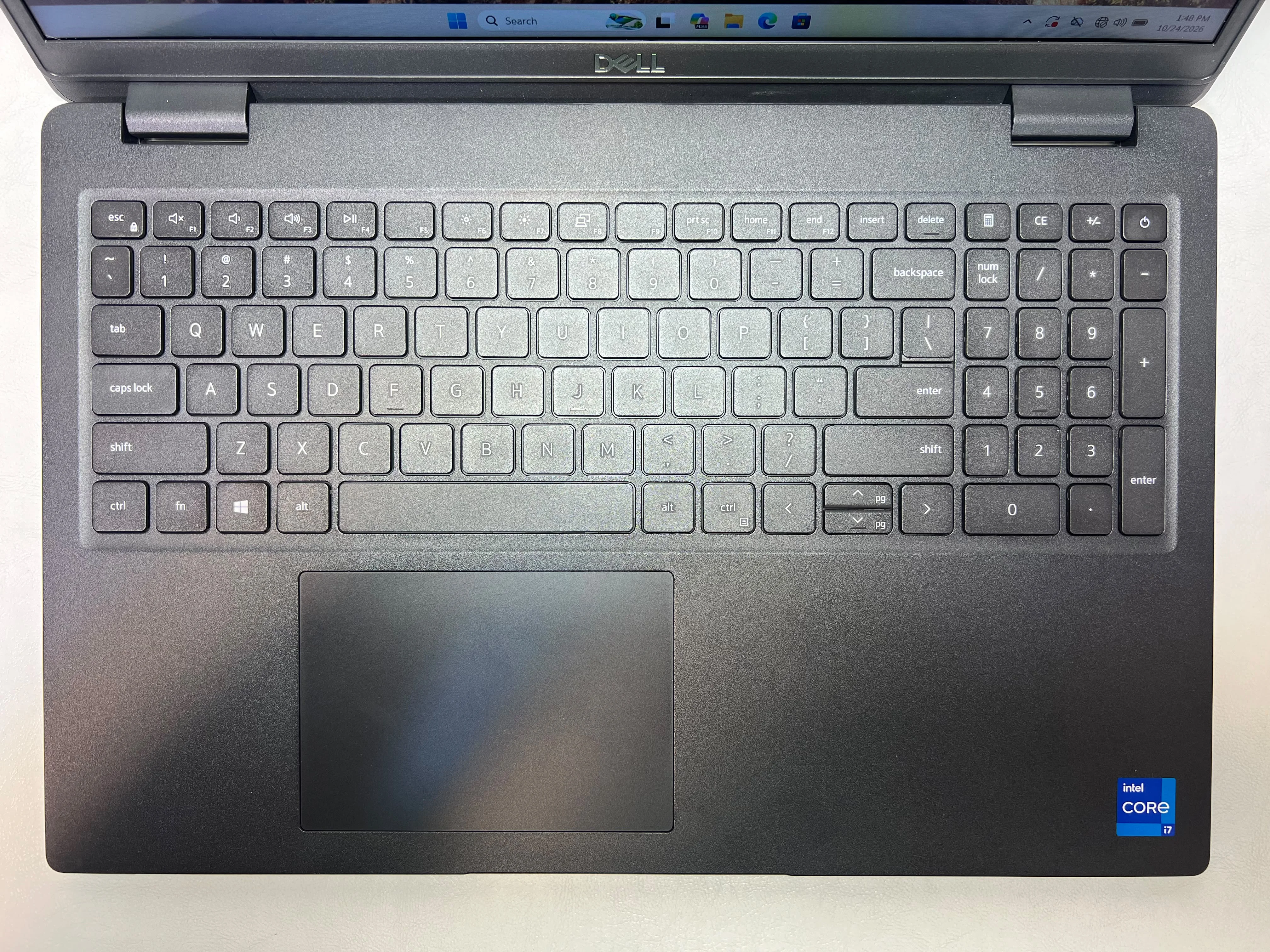 Dell Latitude 3520 &mdash; şəkil 2