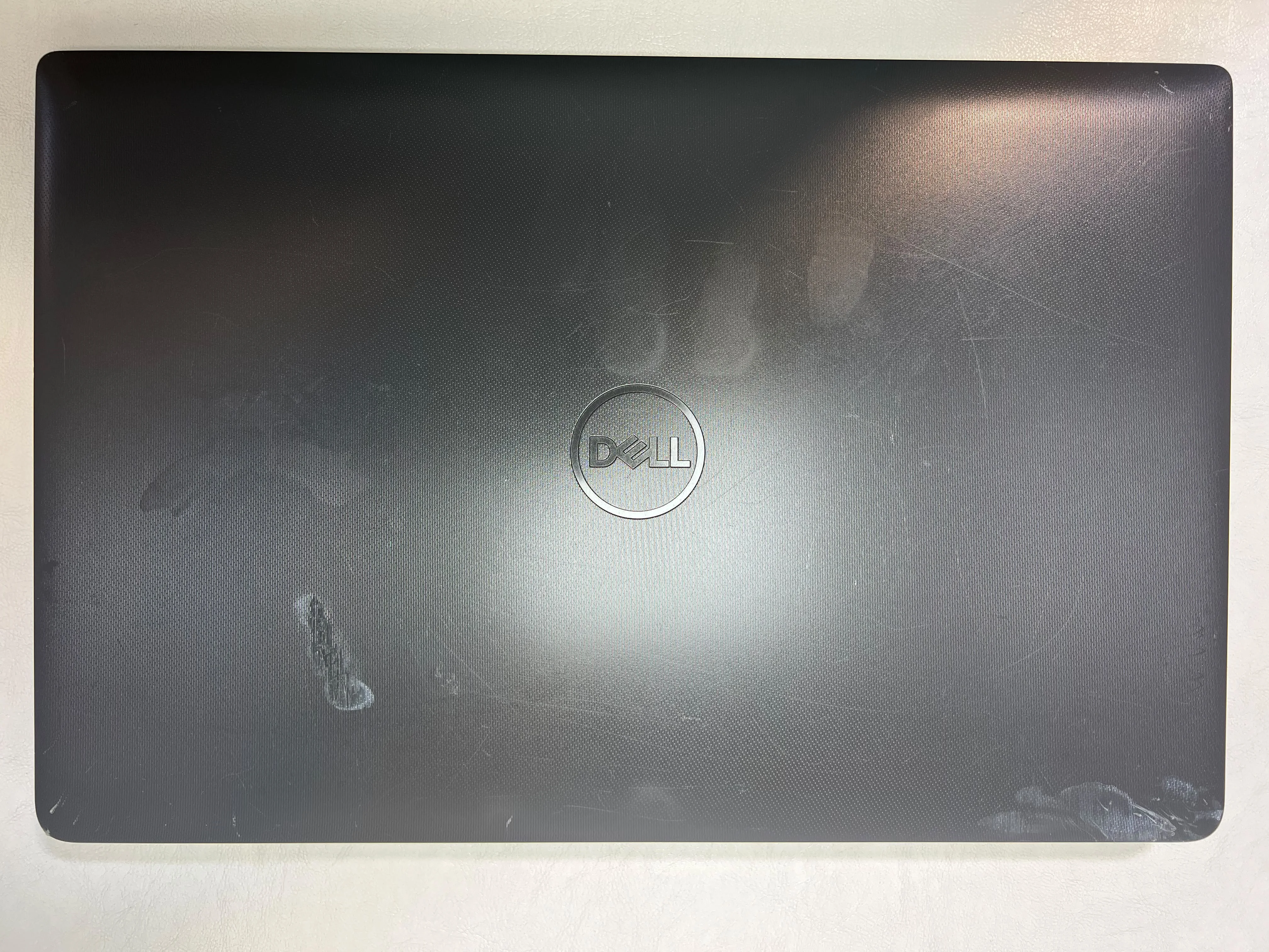 Dell Latitude 3550 &mdash; şəkil 2